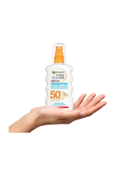 Garnier Ambre Solaire Sensitive Advanced Çocuk Sprey GKF50+ 200ML - Thumbnail