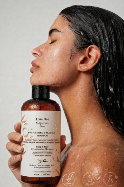 Gücünü Yitirmiş Cansız Ve Kuru Saçlar İçin Güçlendirme ve Nemlendirme Etkili Kompleks Şampuan