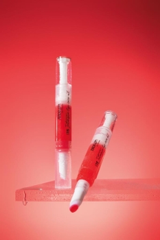 Lip Delicious Tinted Lip Oil Blushing Pink (Çilek) 6Ml |Nemlendirici,Onarıcı Parlatıcı Dudak Yağı - Thumbnail